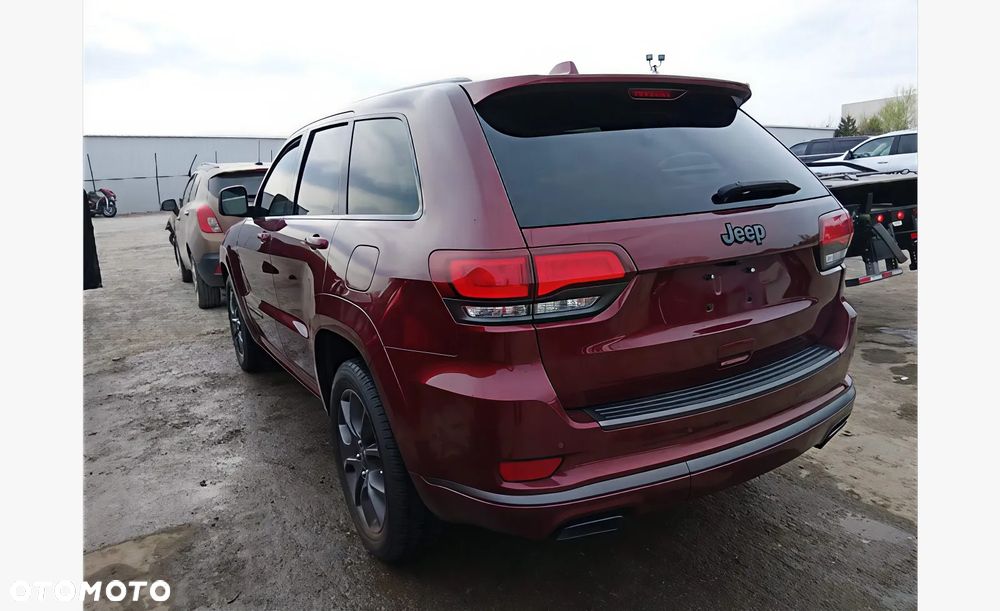 Jeep Grand Cherokee - 8