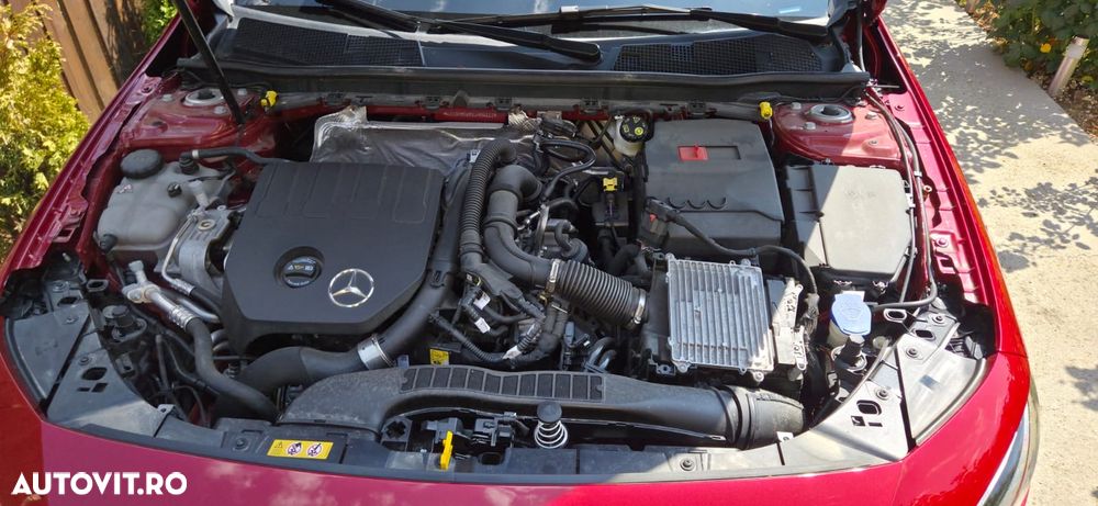 Mercedes-Benz A 180 7G-DCT AMG Line Advanced Plus - 13