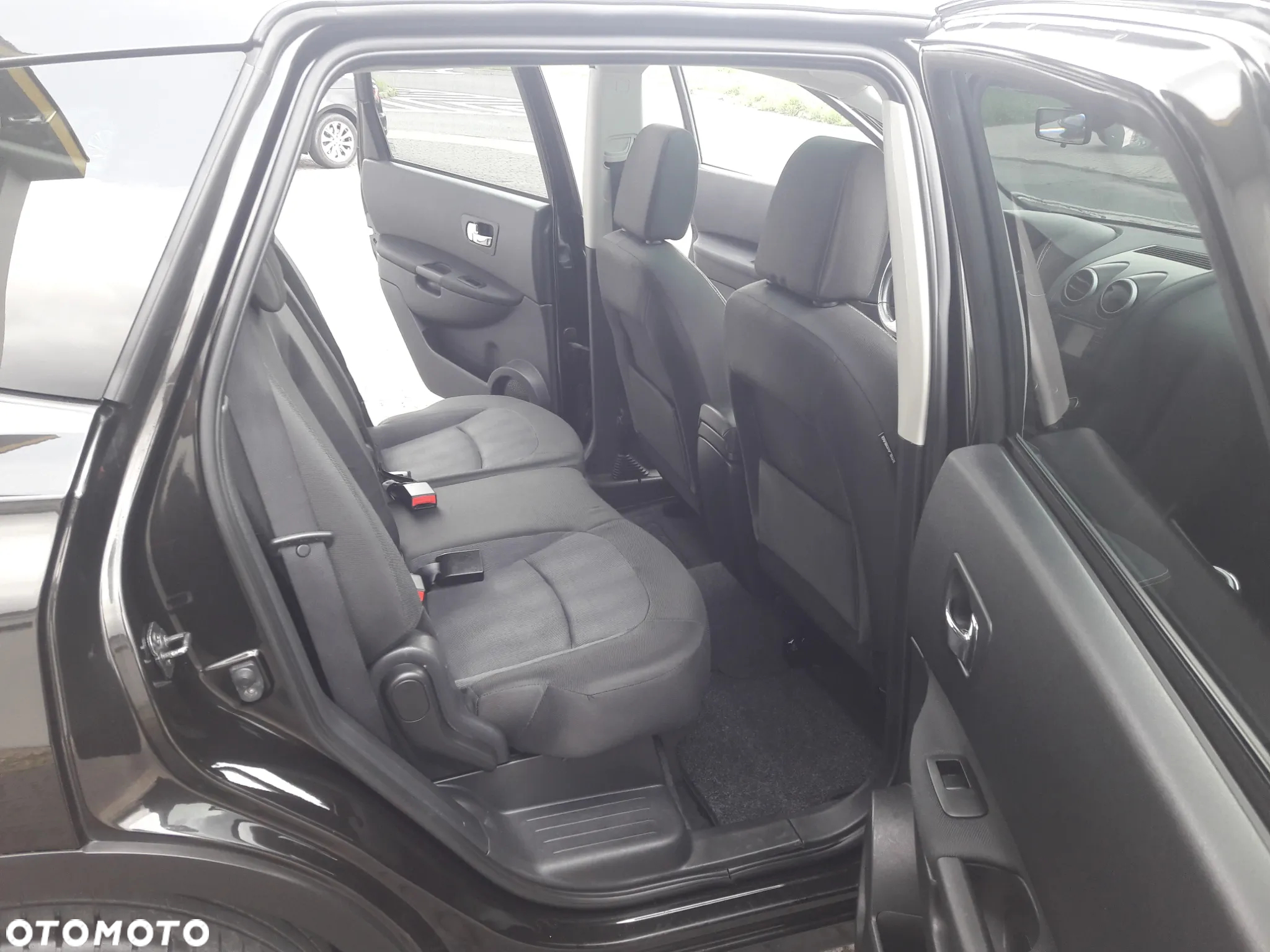 Nissan Qashqai+2 2.0 Tekna - 8