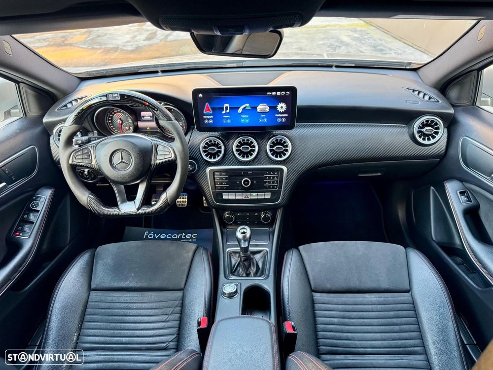 Mercedes-Benz A 180 d AMG Line - 28