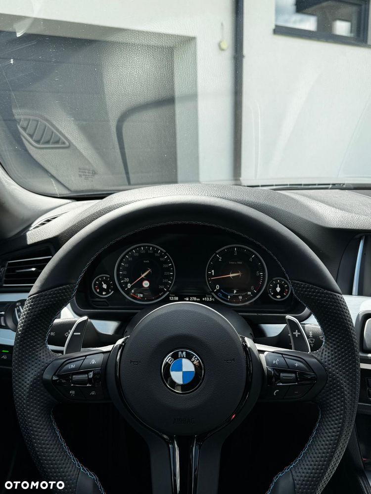 BMW Seria 5 525d - 17