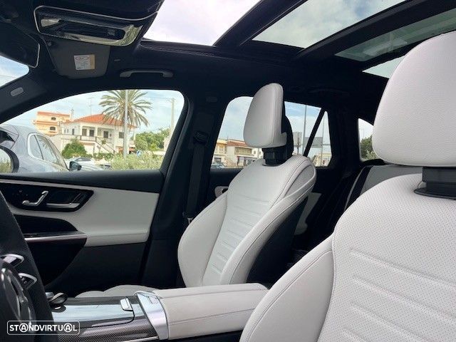 Mercedes-Benz GLC 300 - 29
