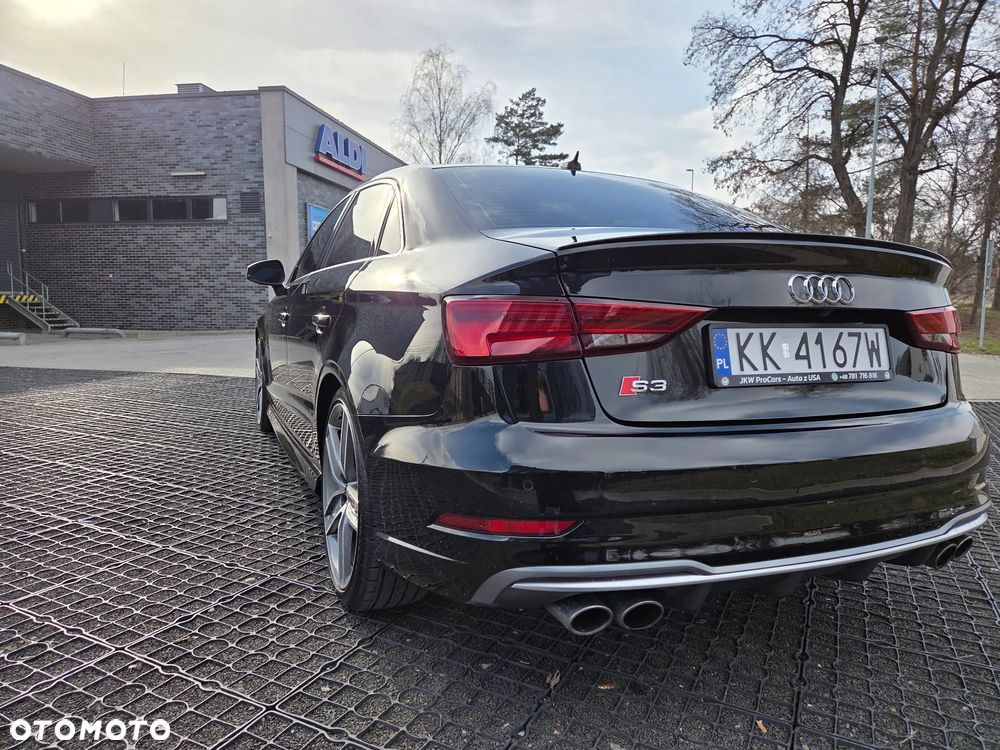 Audi S3 S tronic - 21