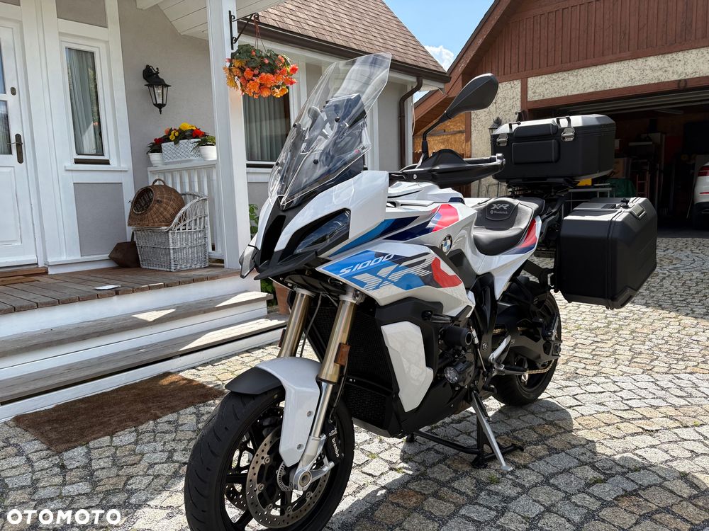 BMW XR - 11