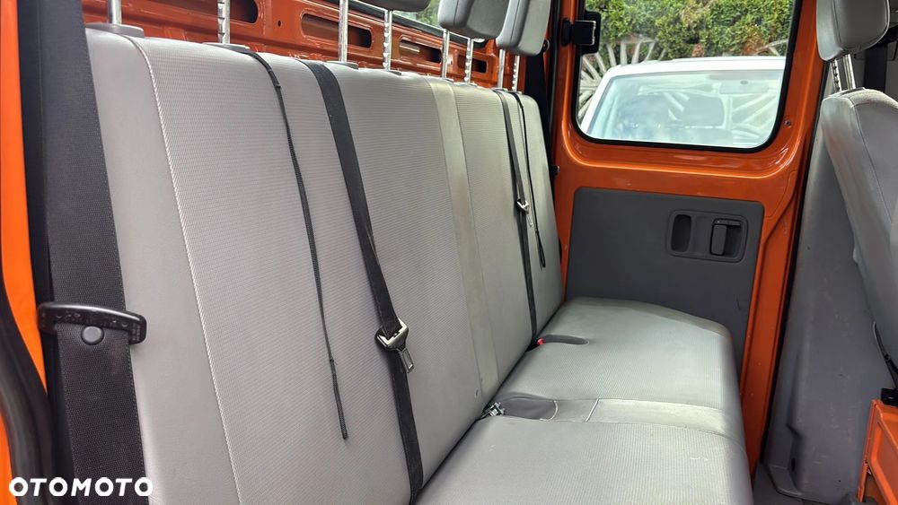 Volkswagen Crafter - 21