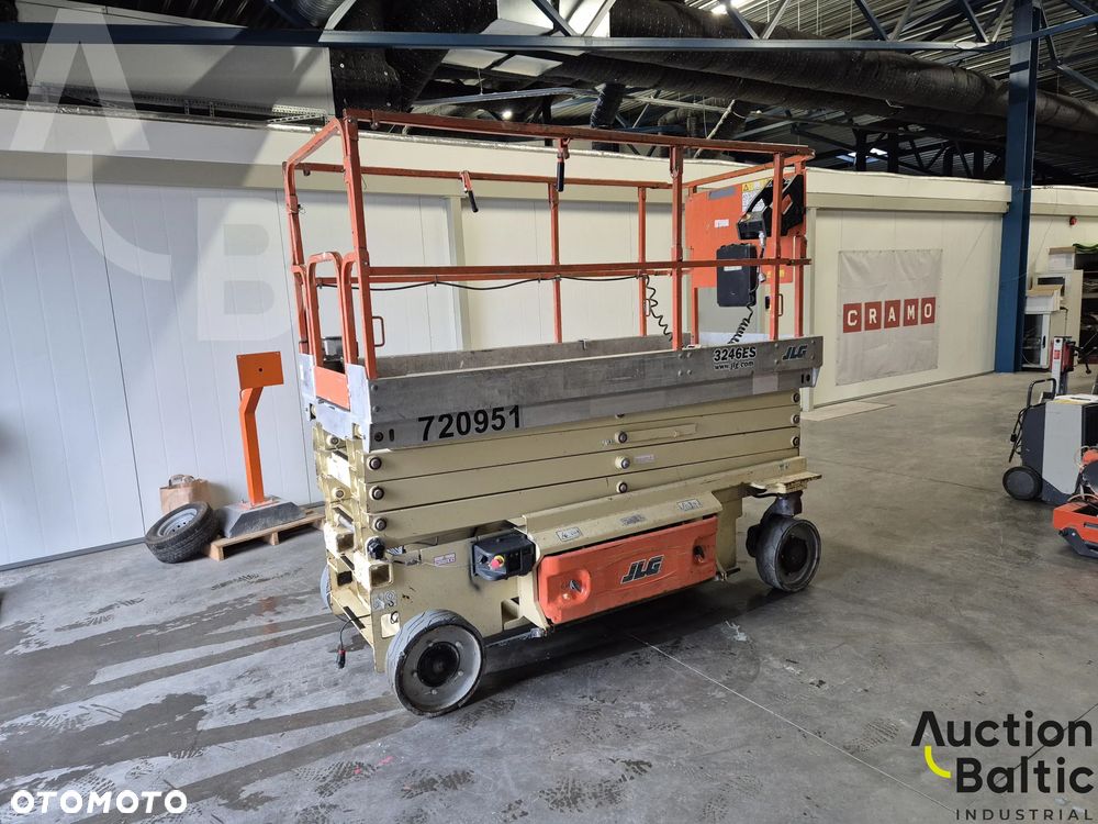 JLG 3246 ES - 8
