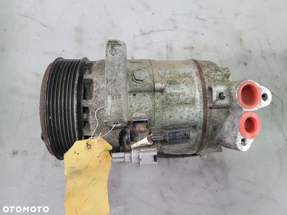Sprężarka pompa kompresor klimatyzacji RENAULT CAPTUR Clio IV 0.9 TCE 926000217R - 4