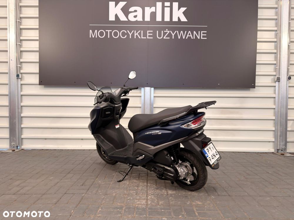 Suzuki Burgman - 4