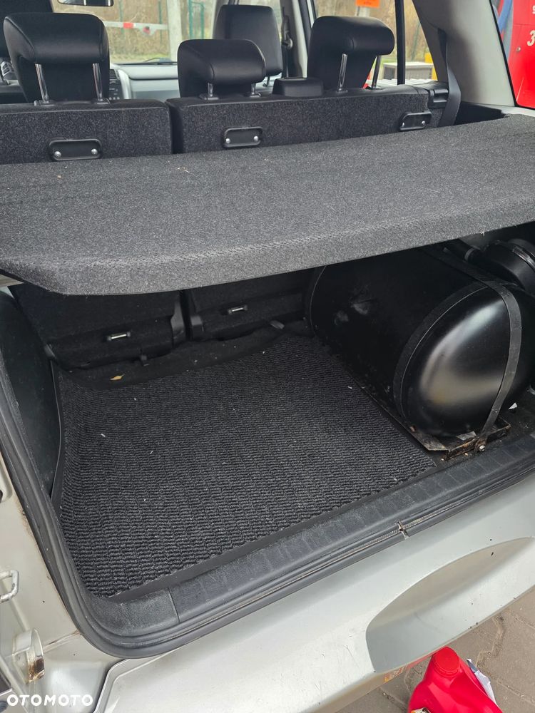 Suzuki Grand Vitara 2.0 Comfort - 16