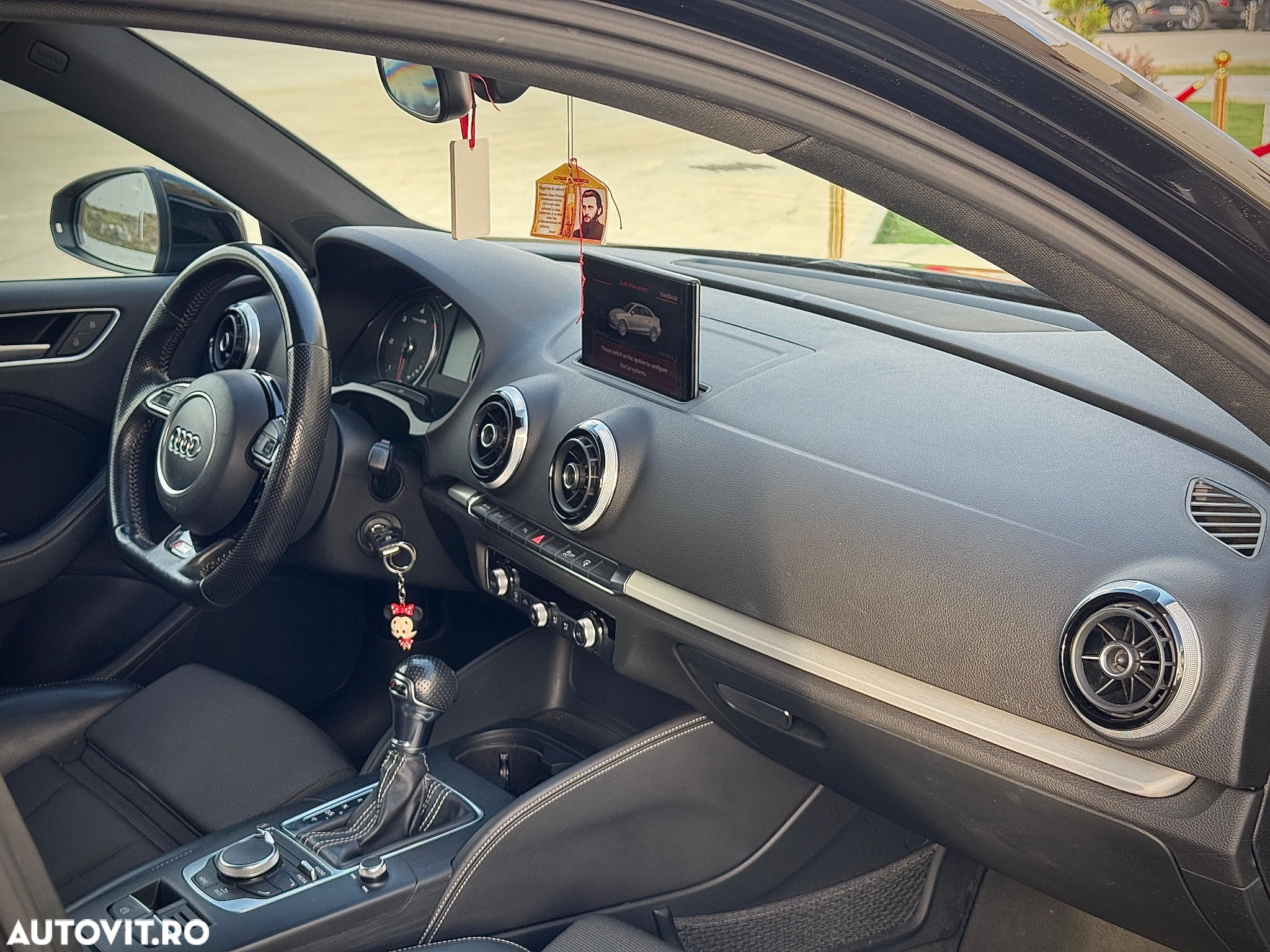 Audi A3 1.6 TDI clean Stronic Ambiente - 13