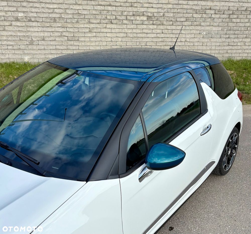 Citroën DS3 PureTech 110 Start & Stop SoChic - 2