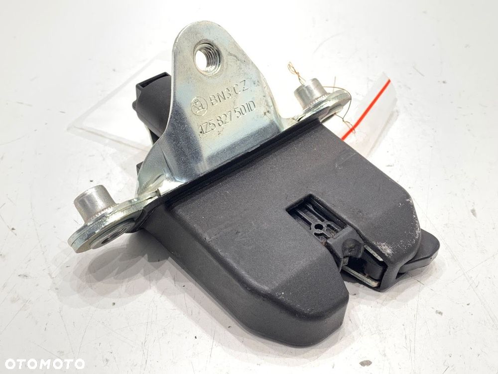 ZAMEK KLAPY TYŁ  SKODA OCTAVIA II Combi (1Z5) 2004 - 2013 1.6 75 kW [102 KM] benzyna 2004 - 2013 - 2