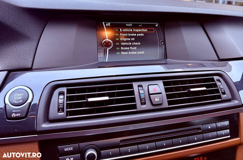 BMW Seria 5 520d Aut. Modern Line - 23