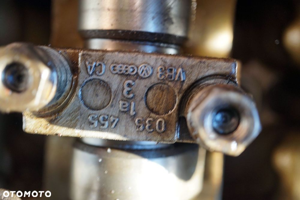 GŁOWICA SILNIKA 80 B4 2.3 10V 034103373P AUDI 1991-1996 - 9