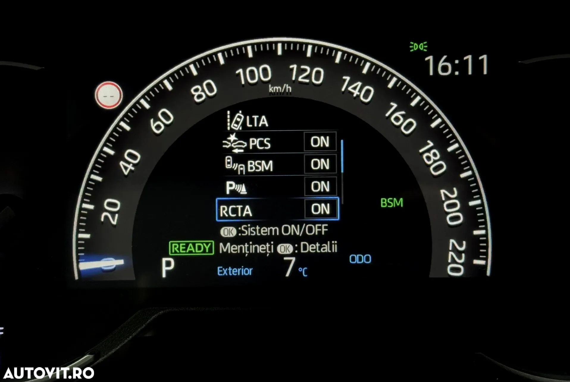Toyota RAV4 2.5 Hybrid VVT-iE 4x4 Luxury - 36