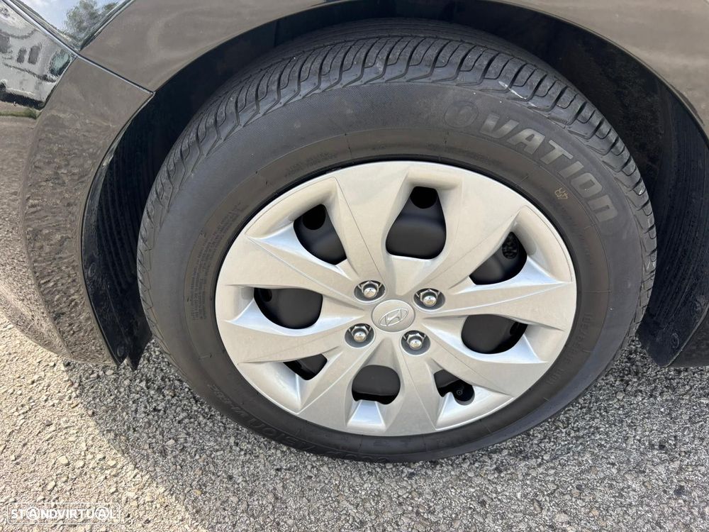 Hyundai i20 1.1 CRDi Access+Bluetooth+Comandos no Volante - 37