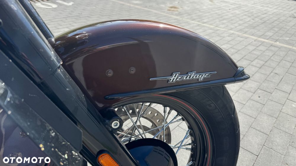 Harley-Davidson Softail Heritage Classic - 10