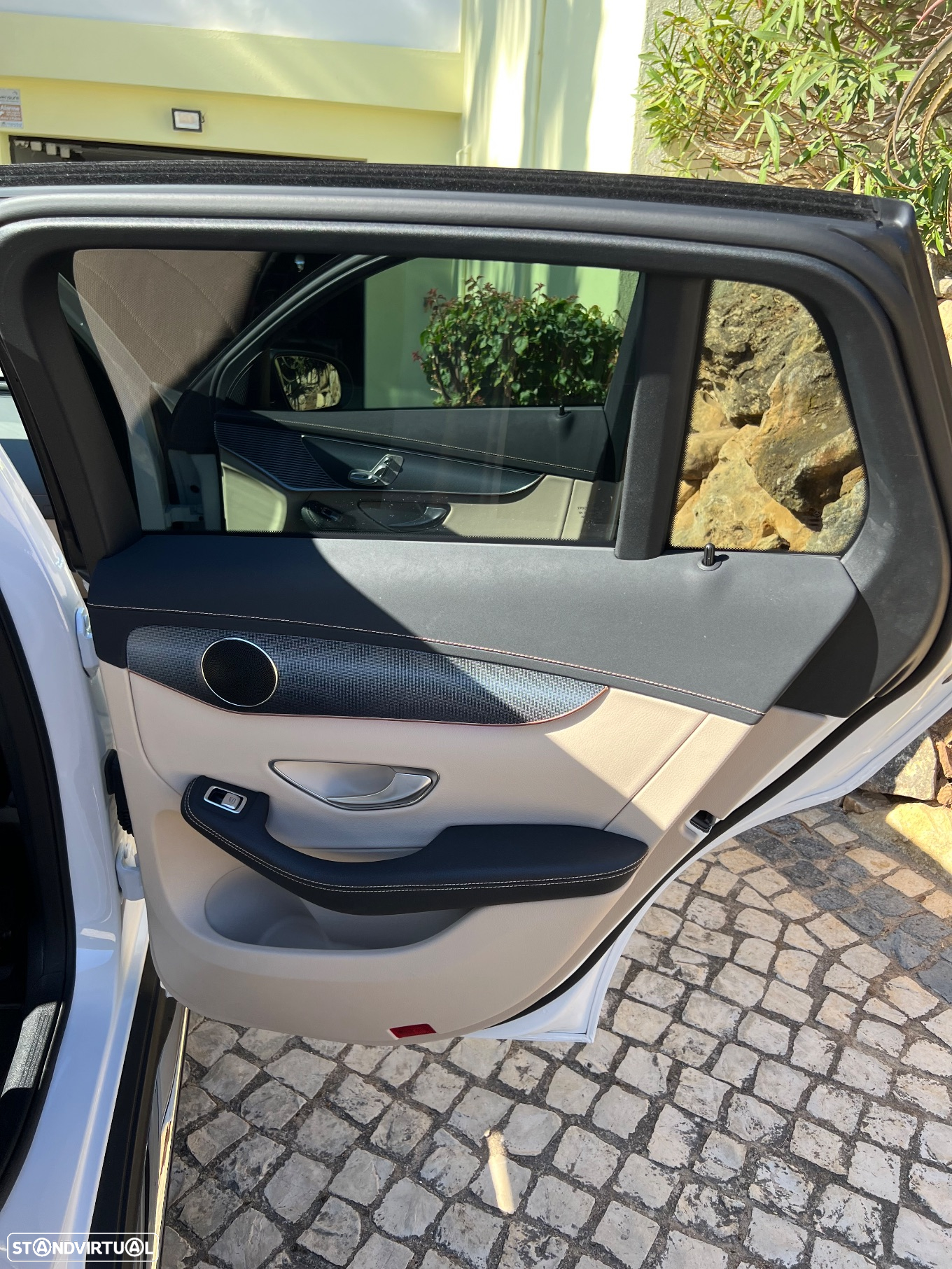 Mercedes-Benz EQC 400 4Matic - 23