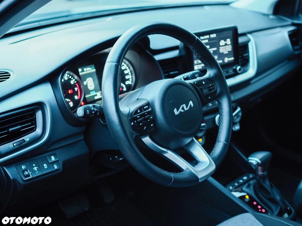 Kia Stonic - 11