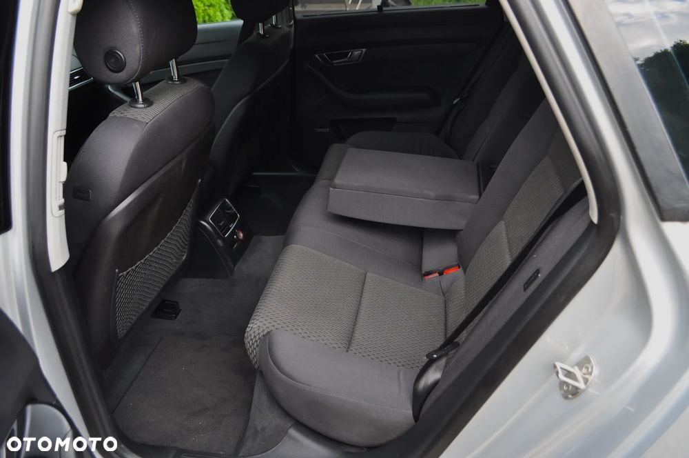 Audi A6 Avant 2.7 TDI multitronic - 29