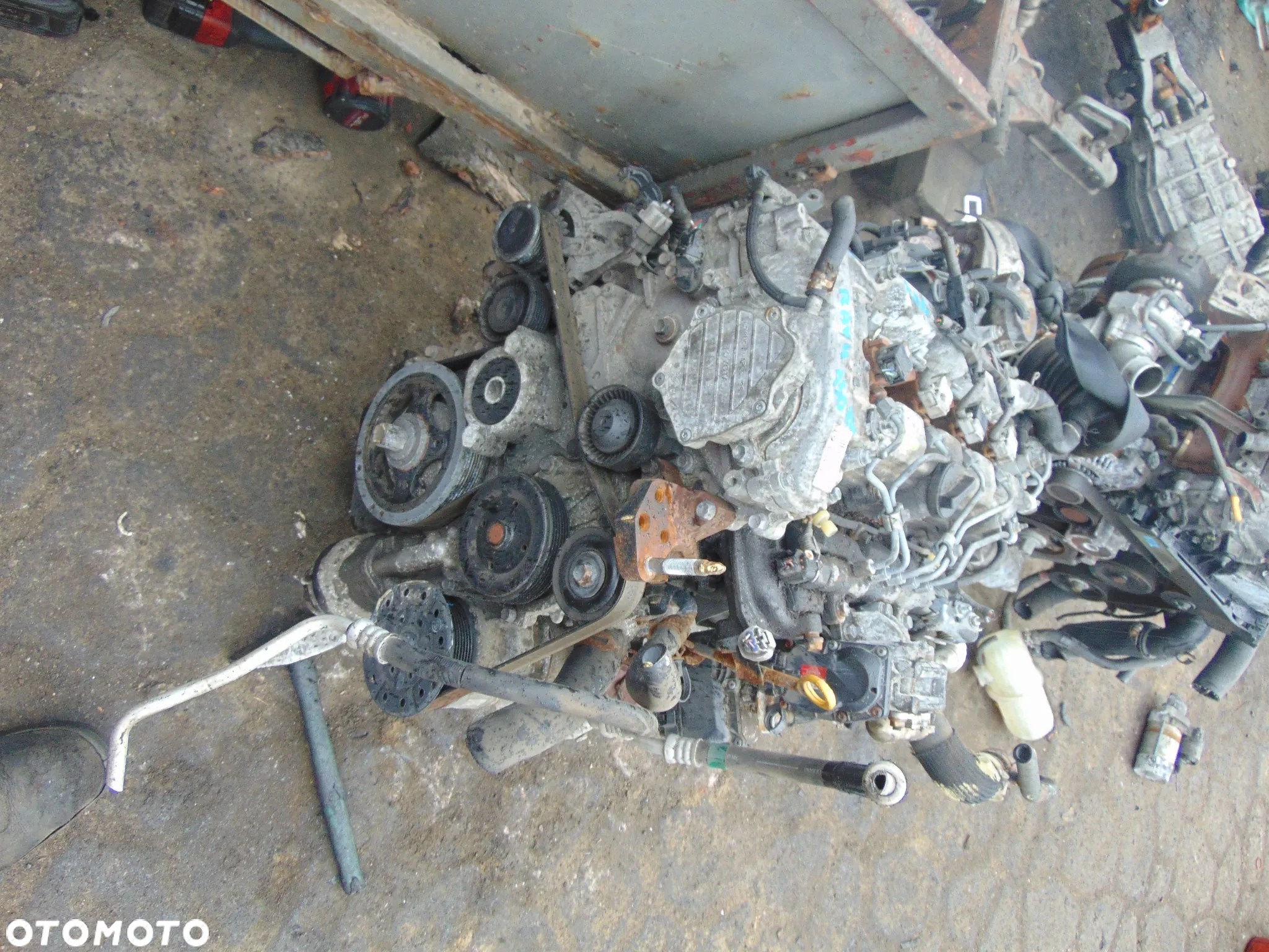Silnik Rav 4 2,2 D kpl 11 rok - 2