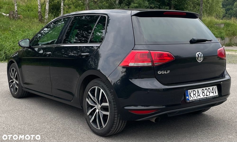 Volkswagen Golf 1.6 TDI DPF Highline - 7