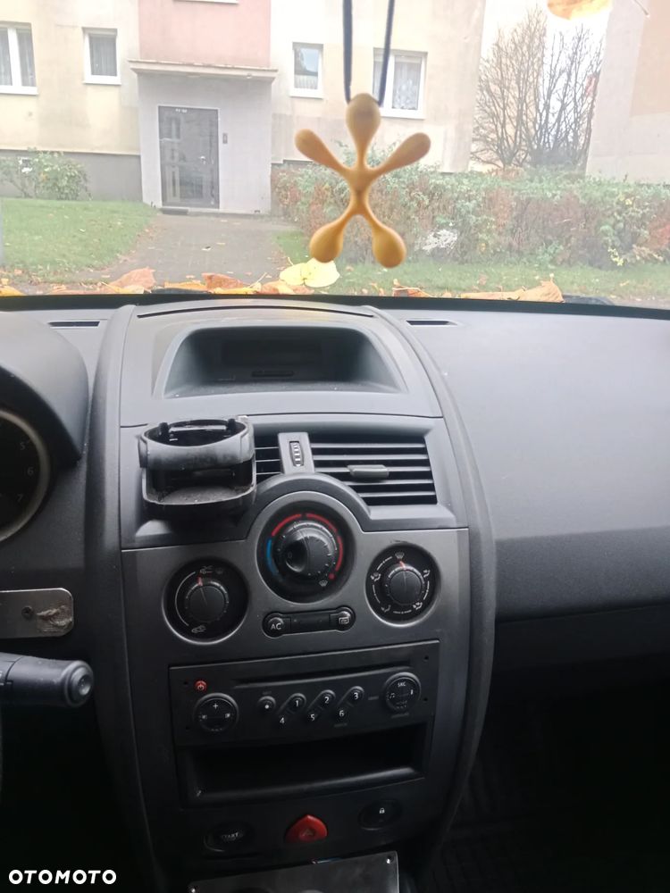 Renault Megane II 1.4 Sport Way - 9
