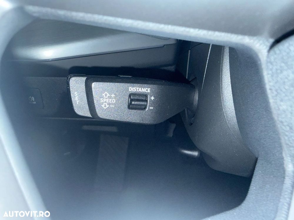 Audi Q3 Sportback 2.0 35 TDI S tronic S Line - 22