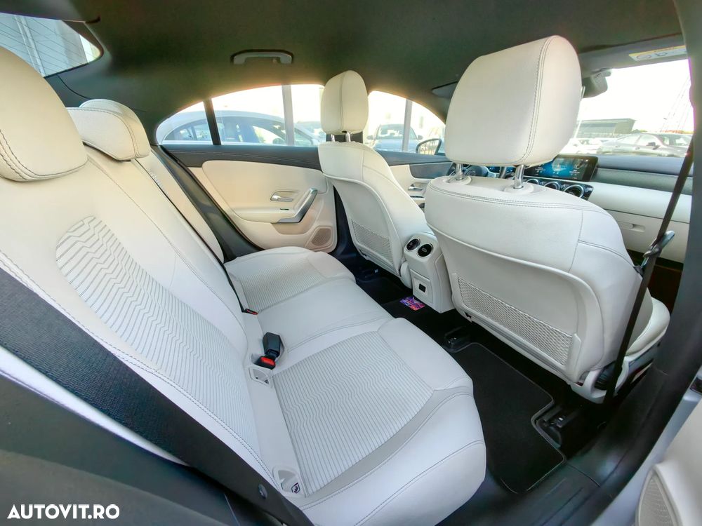 Mercedes-Benz CLA 200 d Coupe - 8