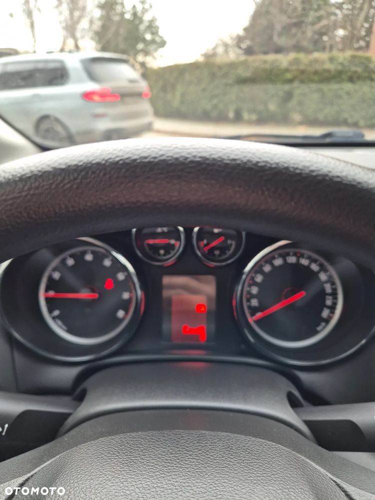 Opel Astra 1.6 Essentia EU6 - 16