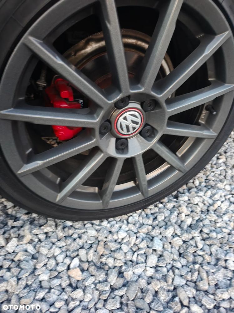 Volkswagen Jetta - 19