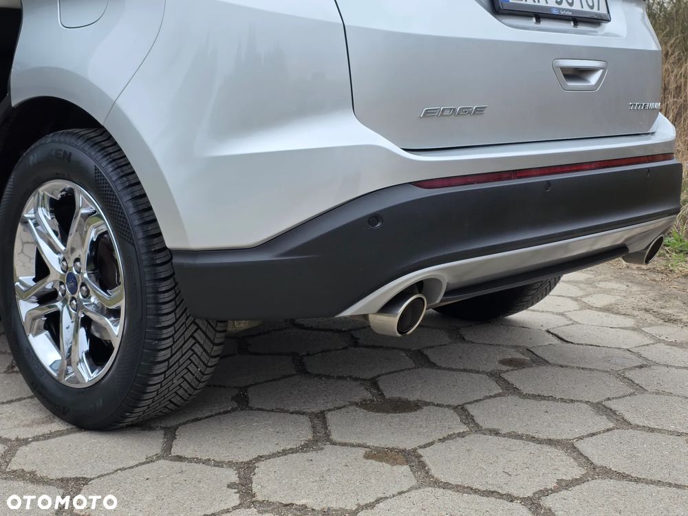 Ford Edge 3.5 SE - 32