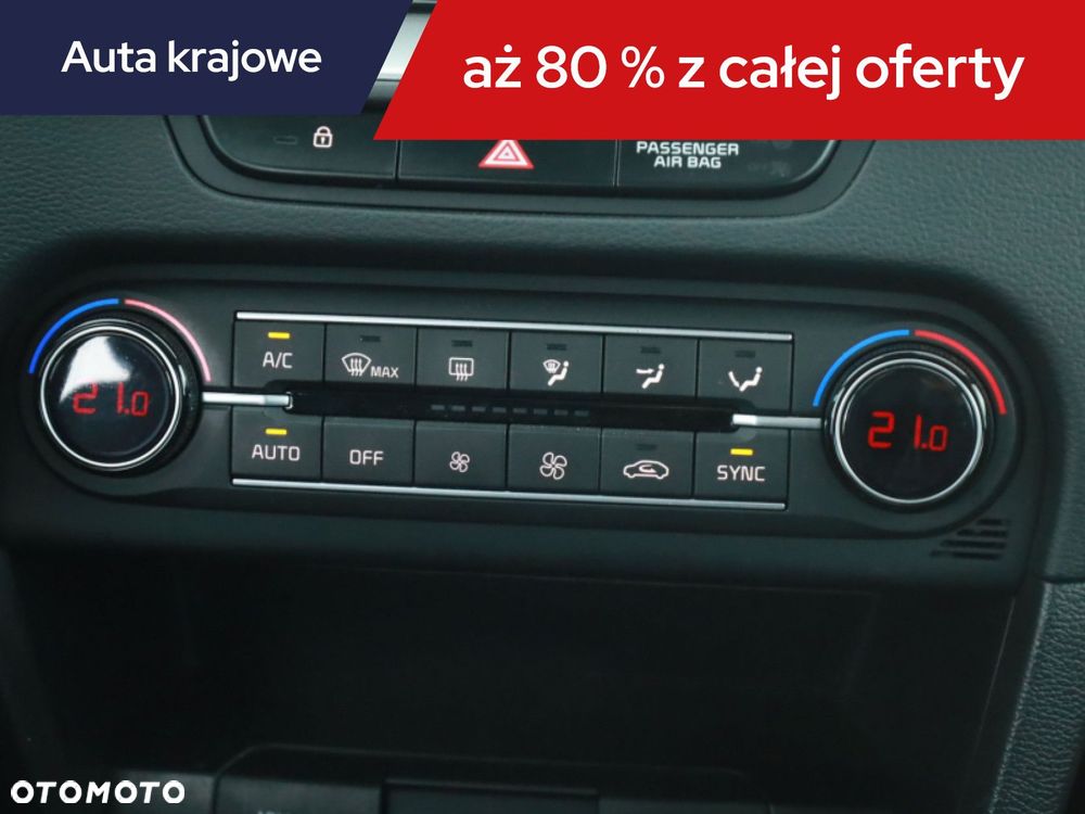 Kia Ceed - 12