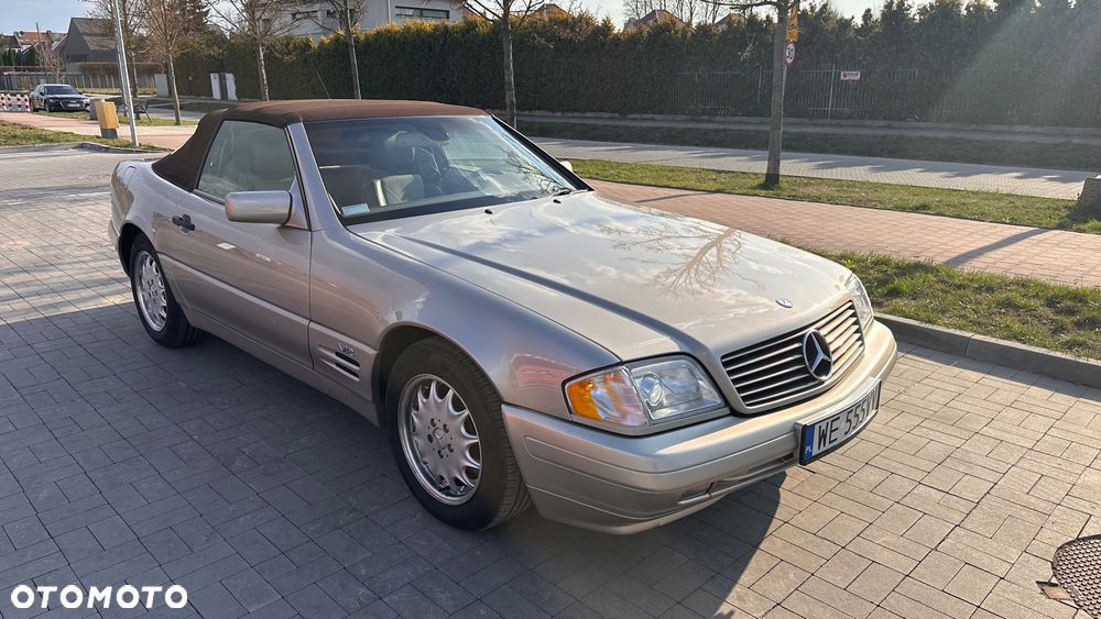 Mercedes-Benz SL - 28