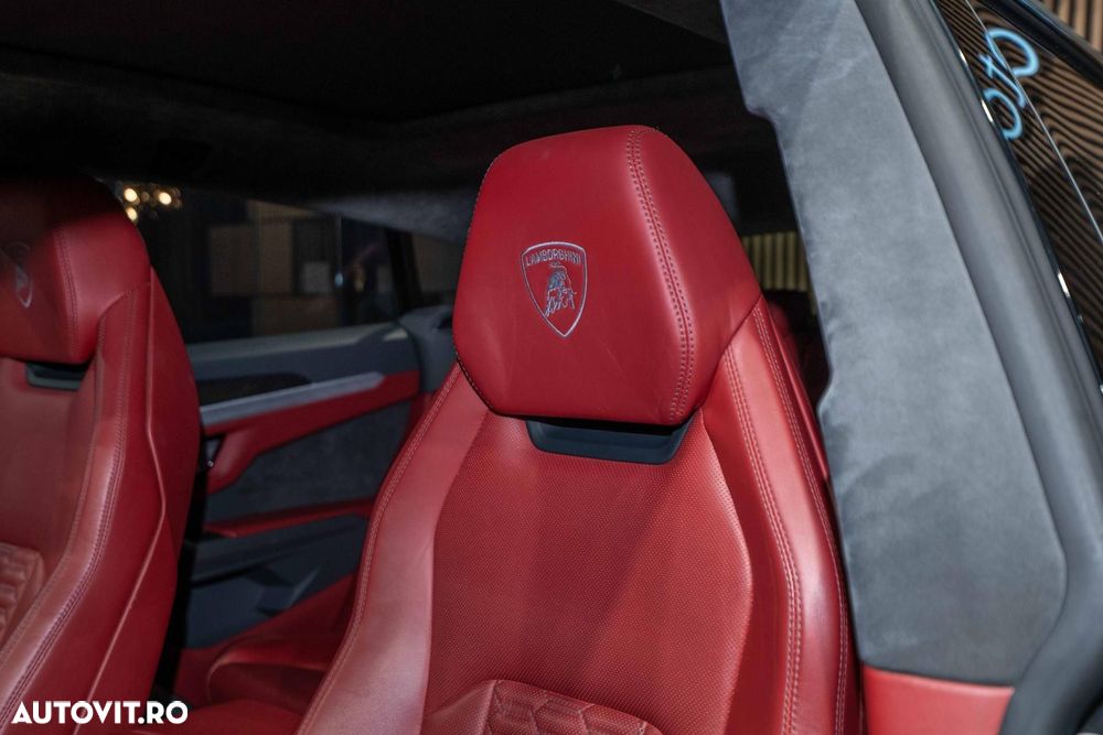 Lamborghini URUS - 21