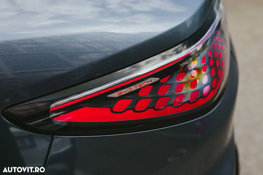 Byd Sealion 7 82.5 kWh AWD Design - 12