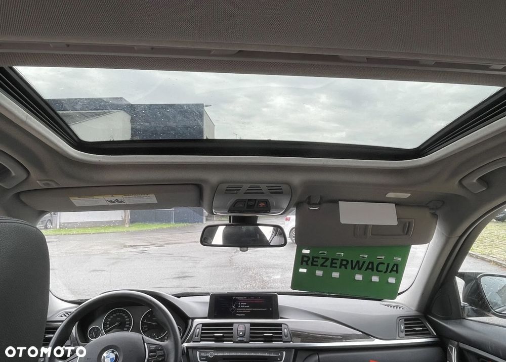 BMW Seria 3 328i xDrive - 11