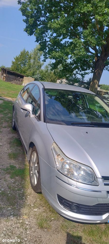 Citroën C4 2.0 16V Style - 4