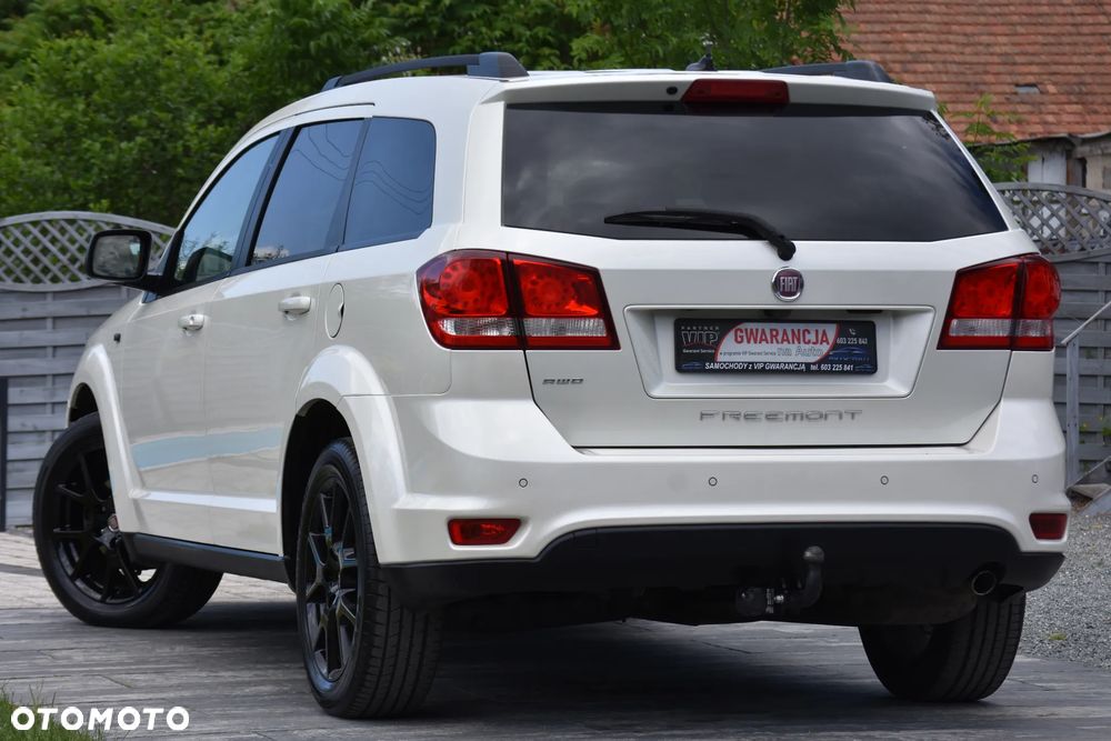Fiat Freemont 2.0 Multijet 16V DPF Automatik Allrad Black Code - 16