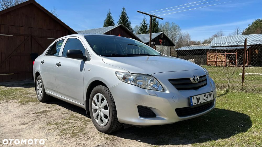 Toyota Corolla 1.4 VVT-i Terra Polaris - 1