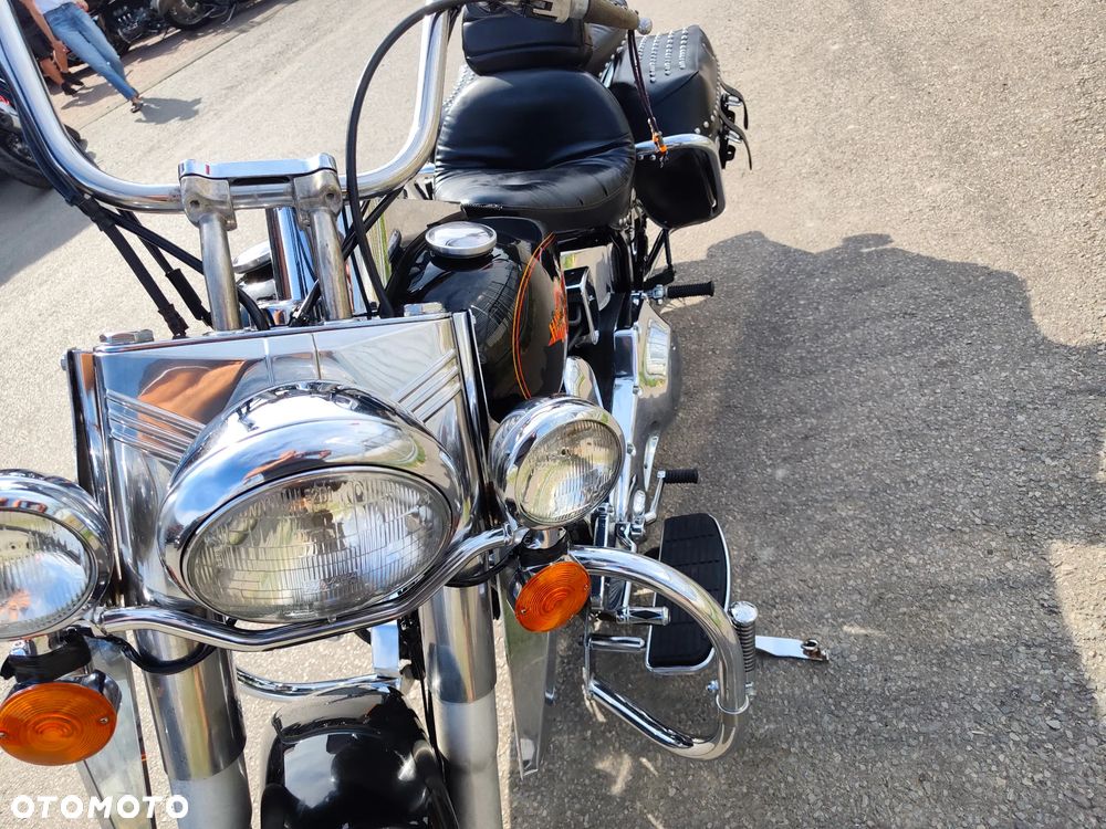 Harley-Davidson Softail Heritage Classic - 14
