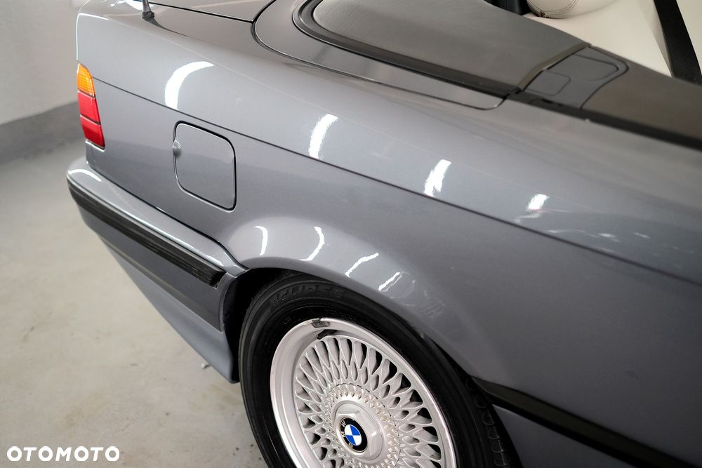 BMW Seria 3 - 12