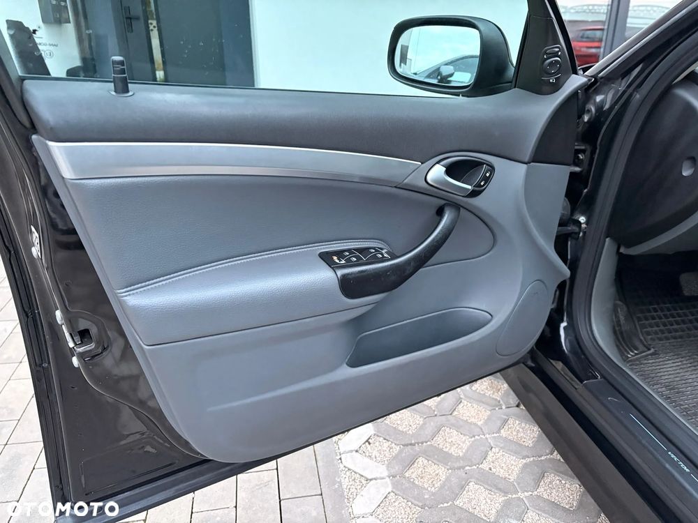 Saab 9-3 1.9 TiD DPF Vector - 8