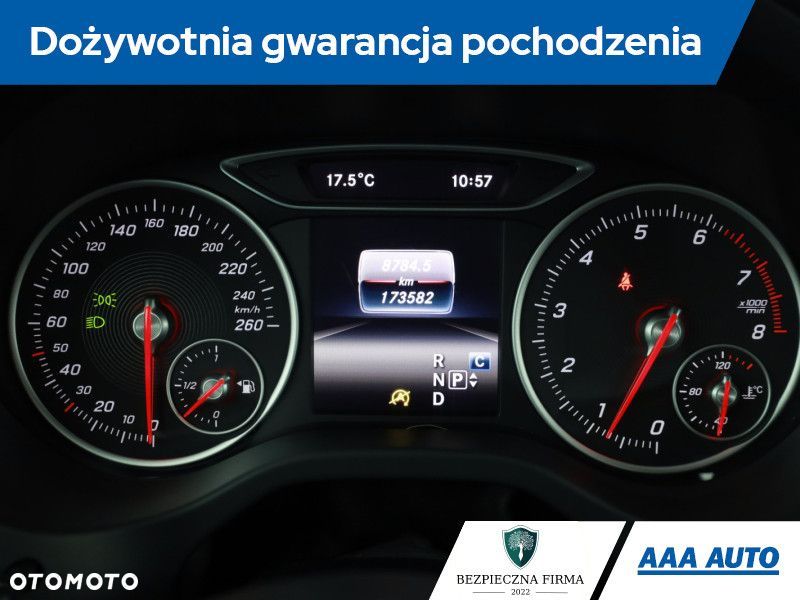 Mercedes-Benz GLA - 10