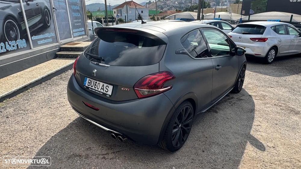 Peugeot 208 1.6 e-THP GTi by Sport - 9