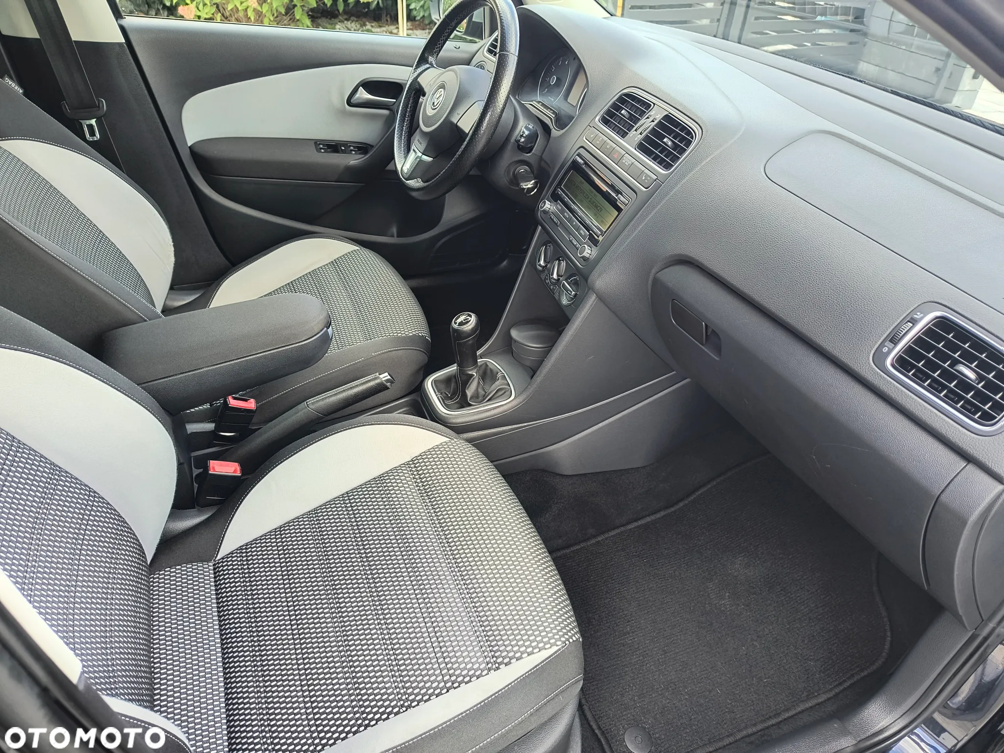 Volkswagen Polo Cross 1.4 16V - 13