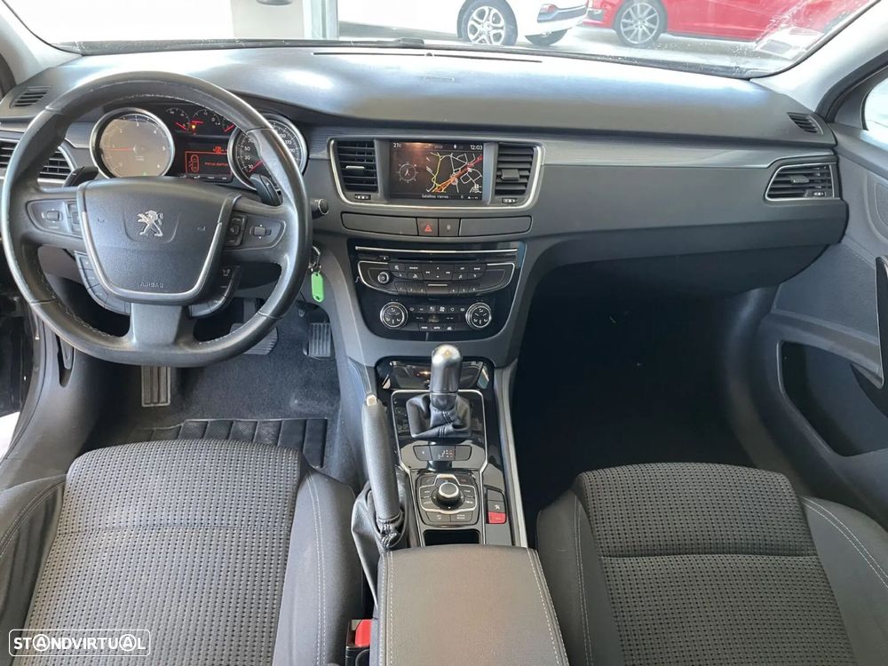 Peugeot 508 SW - 21