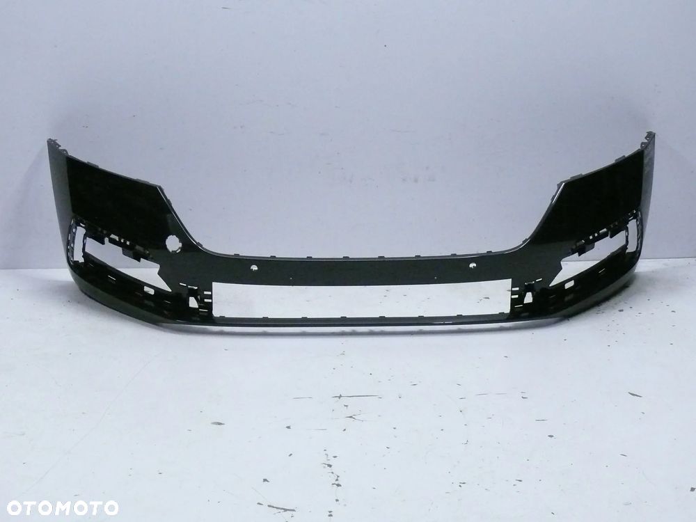 SKODA OCTAVIA IV ZDERZAK PRZEDNI