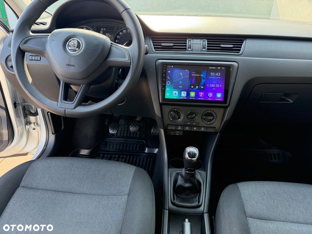 Skoda RAPID 1.2 TSI Ambition - 6