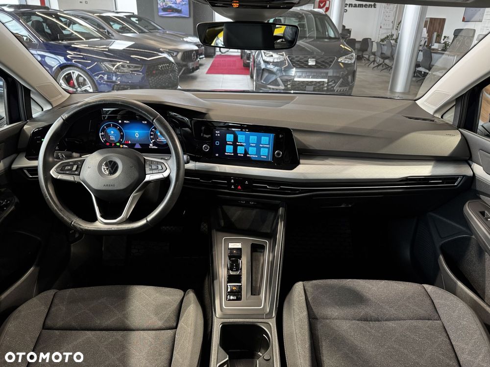 Volkswagen Golf - 19